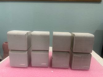Lot of 4 Bose Double cube speakers