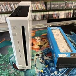 32 GB Modded Wii. Snes Gamecube Wii Games $200