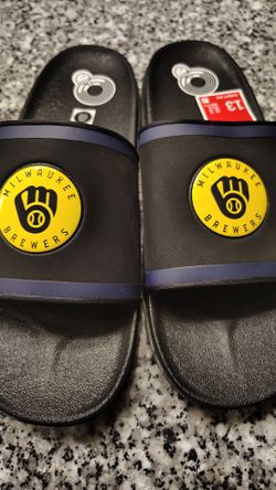 Nike Milwaukee Brewer slides sz13 men