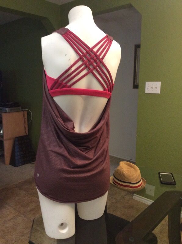 Lululemon Wild Tank Size 8
