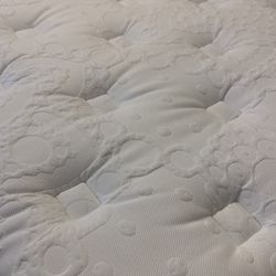 Memory Foam Queen Mattress