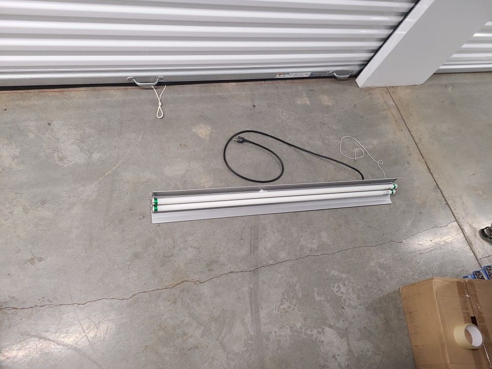 Stand Alone Easy Install Shop Light