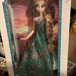 Disney Frozen Limited Edition Elsa Doll
