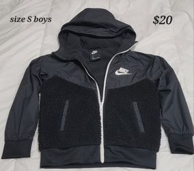 Boy Size S