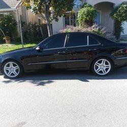 2005 Mercedes Benz E320