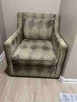 Oversized Swivel Chair