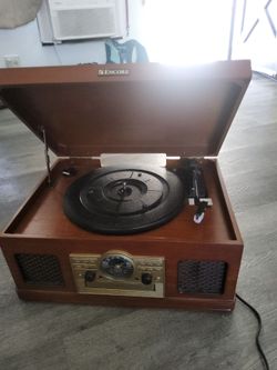 Encore Retro Turntable Record Player