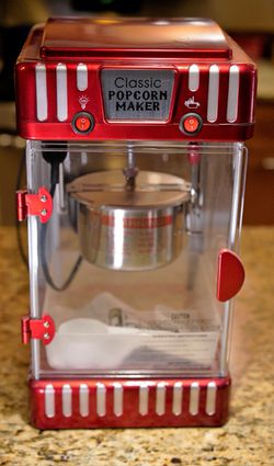 Elite Popcorn Maker -EPM-275M (Never Used) for Sale in Phoenix, AZ