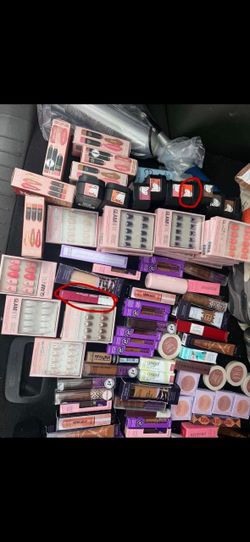 HUGE BRAND NEW MAKEUP LOT – 70 SECRET DEODORANTS + 23 NAIL SETS + TARTE & MORE!