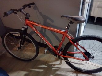Schwinn mesa mountain bike Red