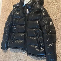  Moncler Puffer Coat 