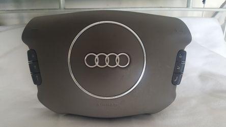 Audi Horn Assembly 
