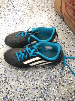 Boys soccer adidas shoes used