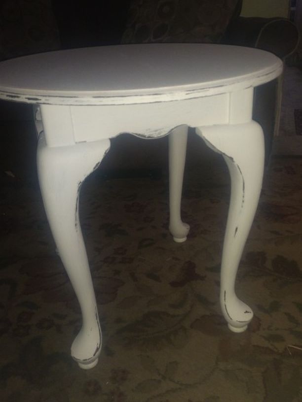 White Shabby- Chic Lamp Table