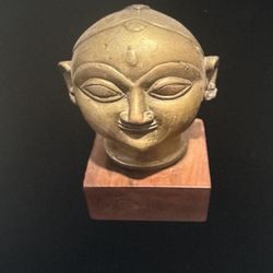 Vintage Brass Gauri Head Gangaur Gauri Statue Figurine on Stand 5 in. H x 3 in.