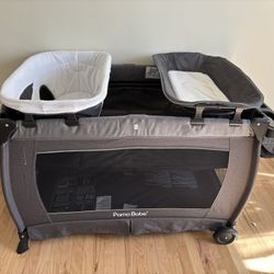 Pamo Babe Pack and Play w/ Bassinet & Changing Table – Great Condition 
