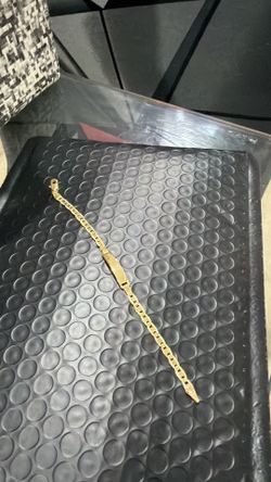 Bracelet the baby