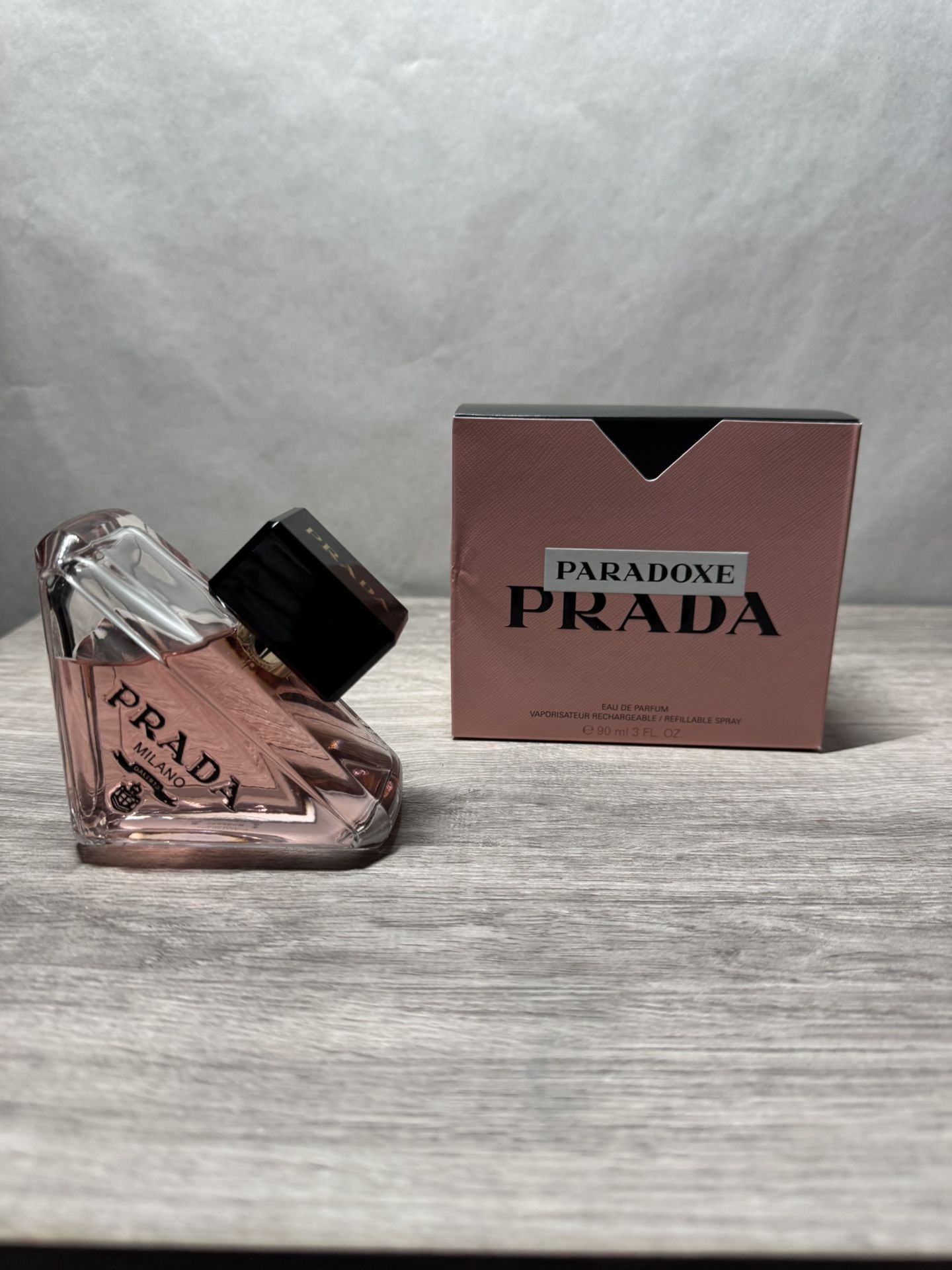 prada paradoxe perfume