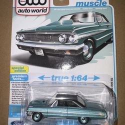 AW Auto World Vintage Muscle 1964 FORD GALAXIE 500 XL ~ Dynasty Green Poly ~ NIP