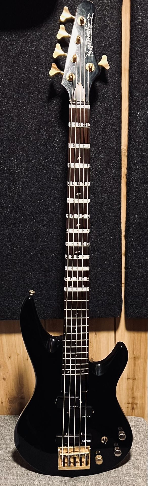 Samick Bass