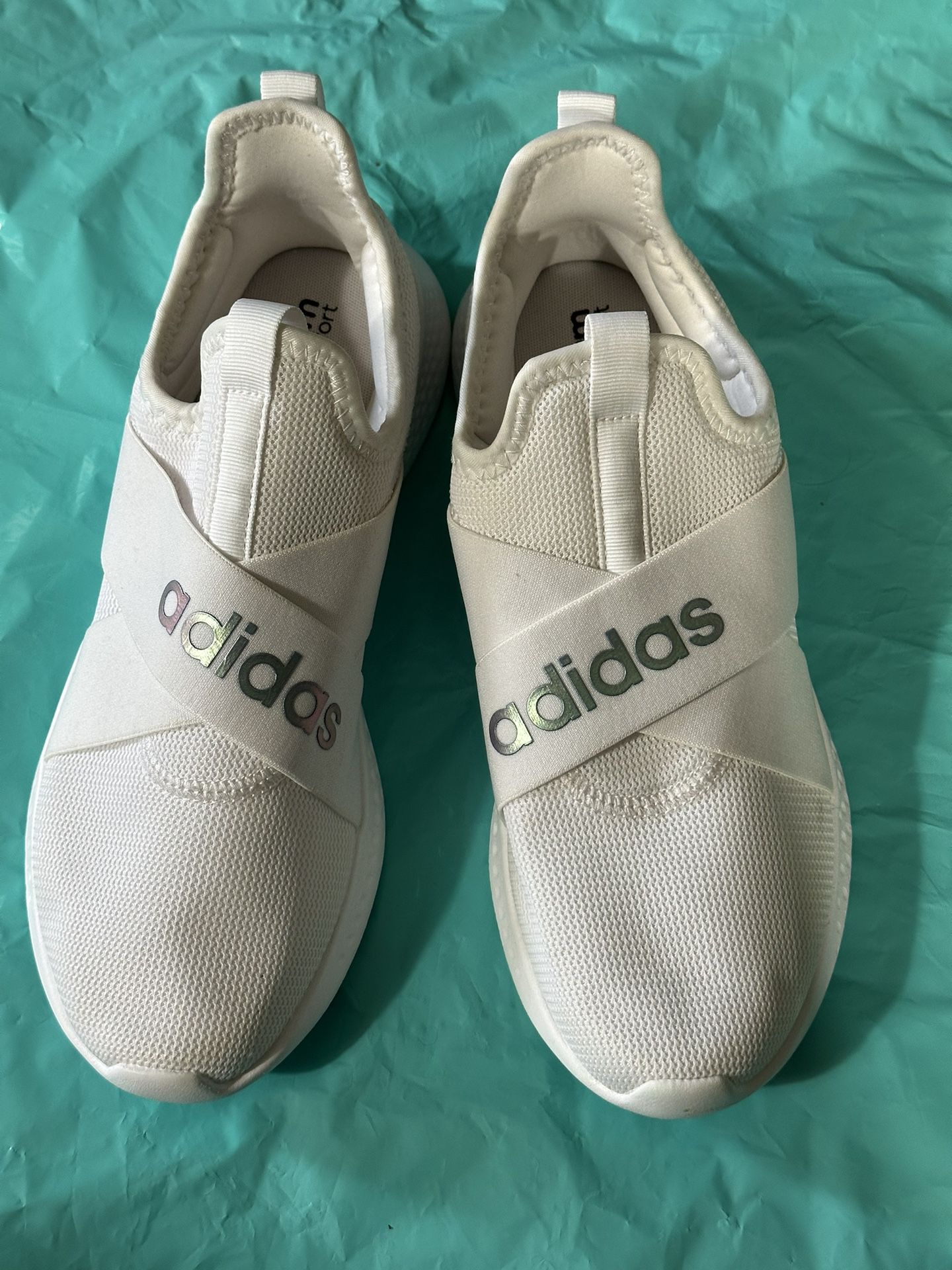 New Adidas Cloudfoam Comfort Sneaker Tennis Shoes Running Size 10 NWOTB Excellent Quality Shoes 