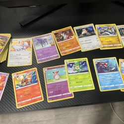  Pokemon Trading Cards