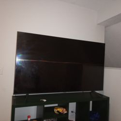 60" Tv