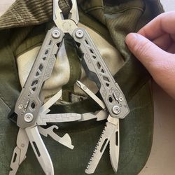 Gerber Multi-Tool 15-in-1