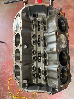 454 Big block Chevy motor