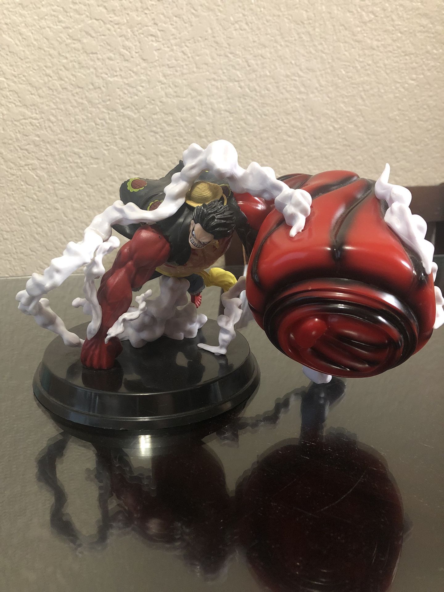 One Piece Statue