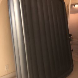 INFLATABLE MATTRESS !!! MATTRESS !!!  