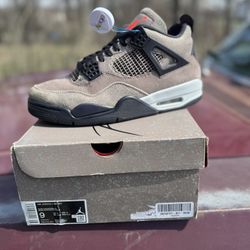 Jordan Retro 4 Taupe Haze 