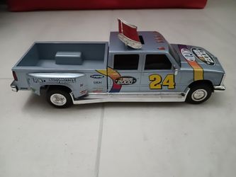 Diecast Chevrolet 3500 4 doors Dually Bank