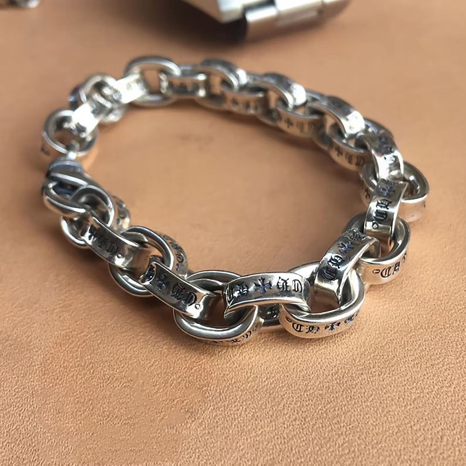 Chrome Bracelet Hearts/Dagger/Religion Cross True Silver Hoop Crosses
