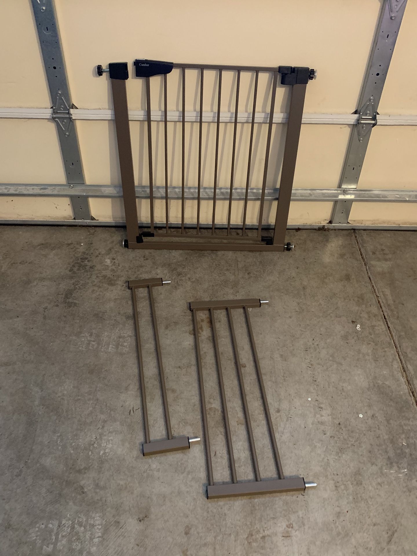 Expandable 45’ Baby Gate