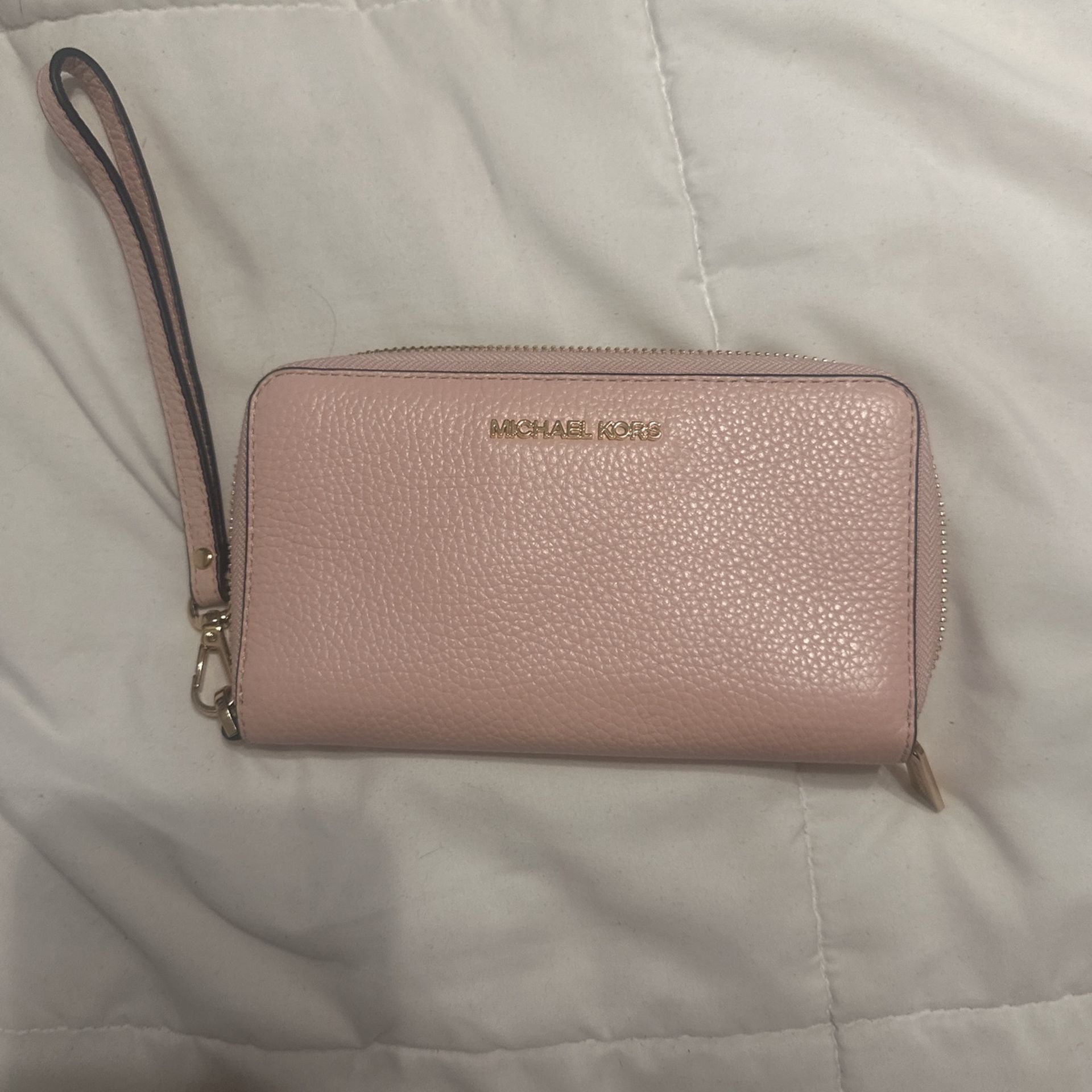 Michael Kors Leather Wristlet Soft Pink