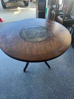 Kitchen table