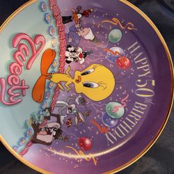 Collectible Tweety Bird Plate