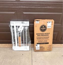 Regalo Safety Gate new in box