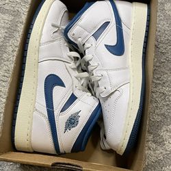 New Jordan 1 Mid blue/white (youth)