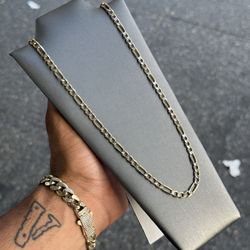 Solid 14k Gold Figaro Chain 