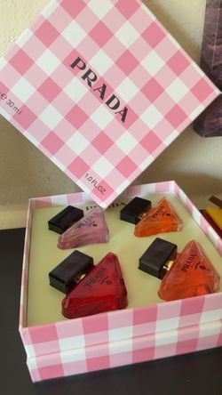 Prada Paradoxe Perfume Miniature Gift Set