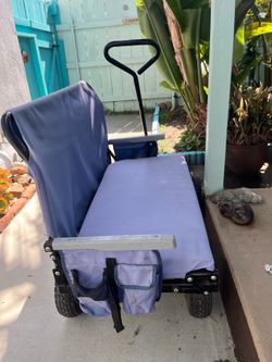Comfortable lounge wagon