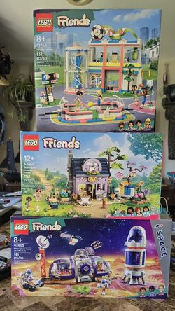 Lego Friends 42605, 42669 and 41744 Bundle New!