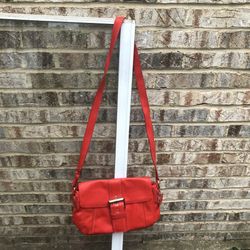 Red Cross Body purse - Liz Claiborne 