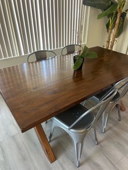 Restoration Hardware Dining Table