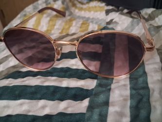 Rose Gold Oval Frame Sunglasses