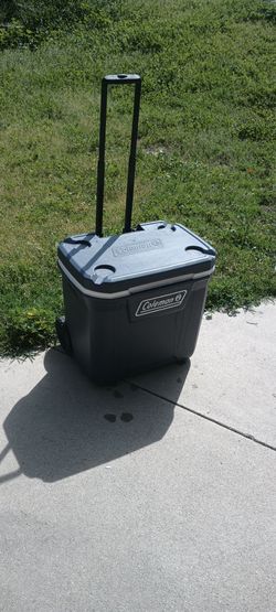 Coleman Ice Chest With Wheels