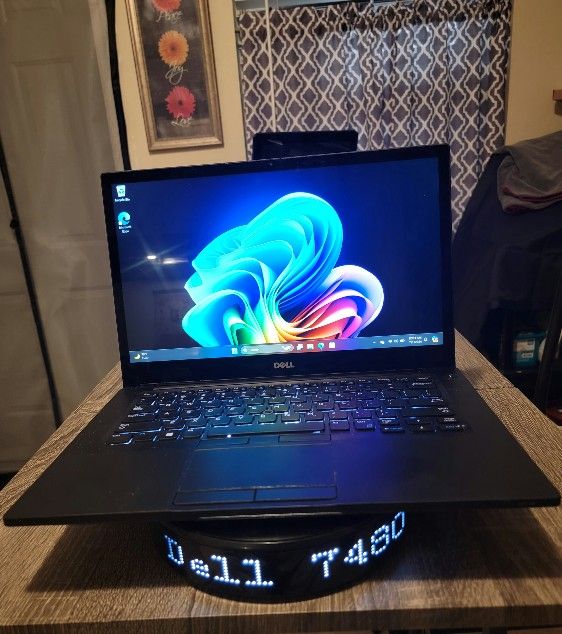 Dell Latitude 7480 QHD 😄 14" Display Touchscreen Laptop i7 🫢20GB