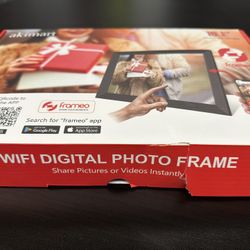 Akinmart Frames 10.1” Wi-Fi Digital Photo Frame (ZN-DP1002)